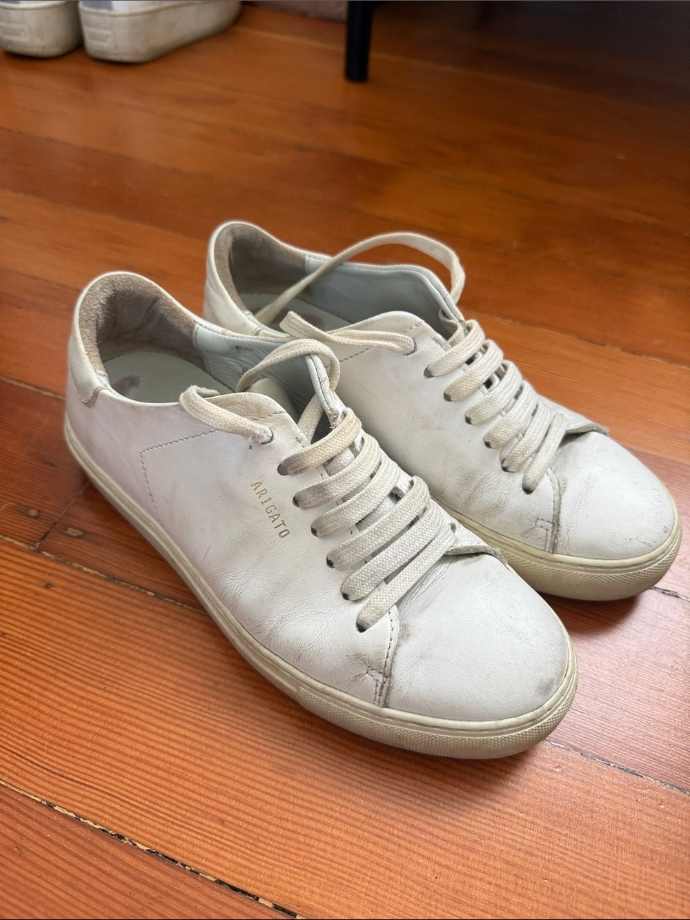 Axel Arigato Low-Top White Leather Sneakers